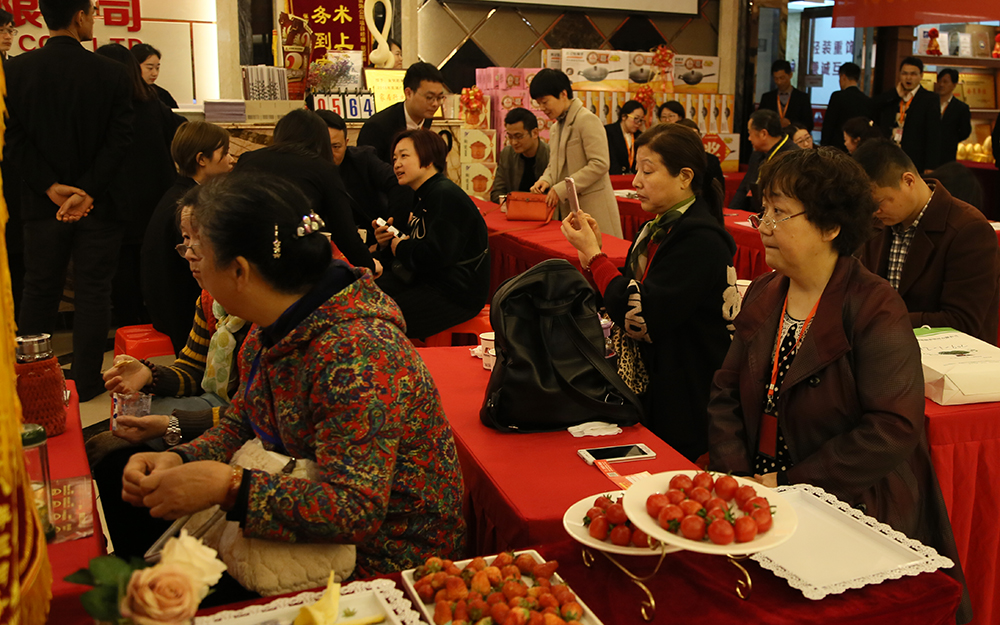 感恩回饋江城業(yè)主 金鑰匙家裝集團(tuán)2周年慶典圓滿落幕