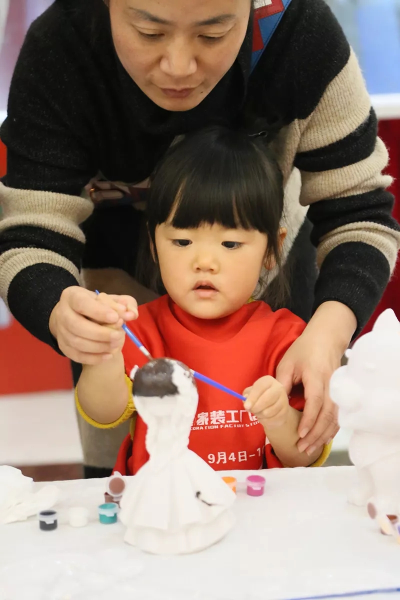 感恩回饋|金鑰匙家裝“親子石膏娃娃彩繪”圓滿結(jié)束